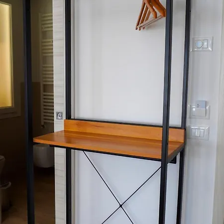 The Platform לינה וארוחת בוקר 4*