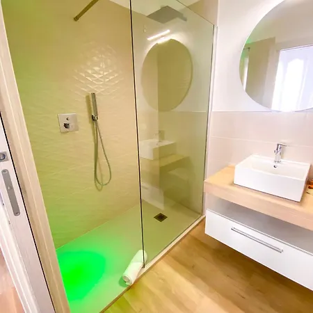 住宿加早餐酒店 The Platform