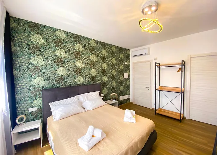 לינה וארוחת בוקר The Platform