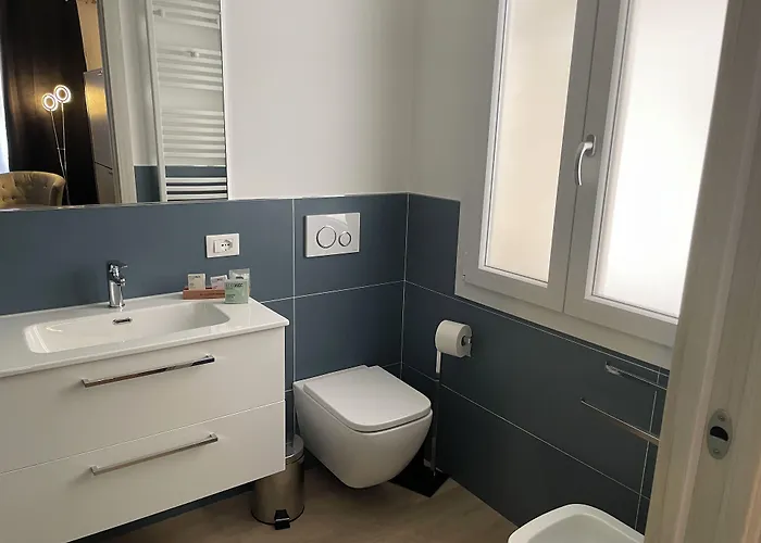 לינה וארוחת בוקר The Platform 4*