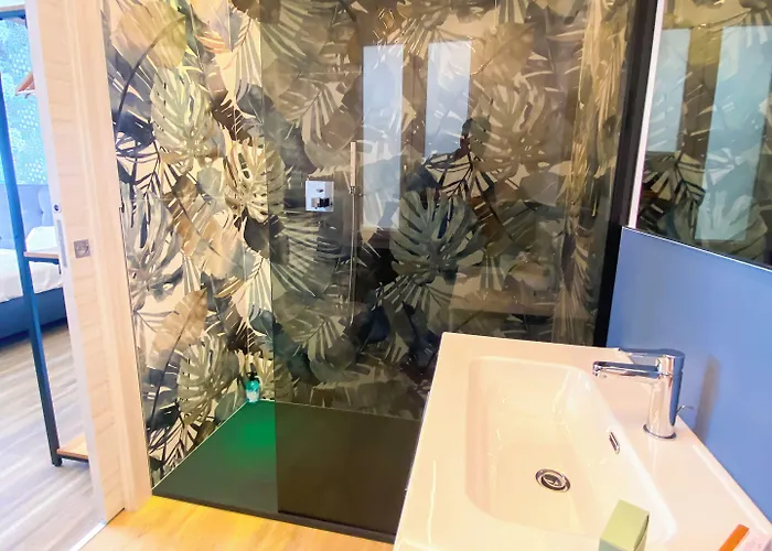 Nocleg ze śniadaniem The Platform 4*