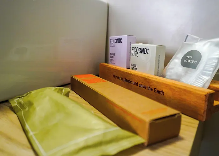 The Platform לינה וארוחת בוקר