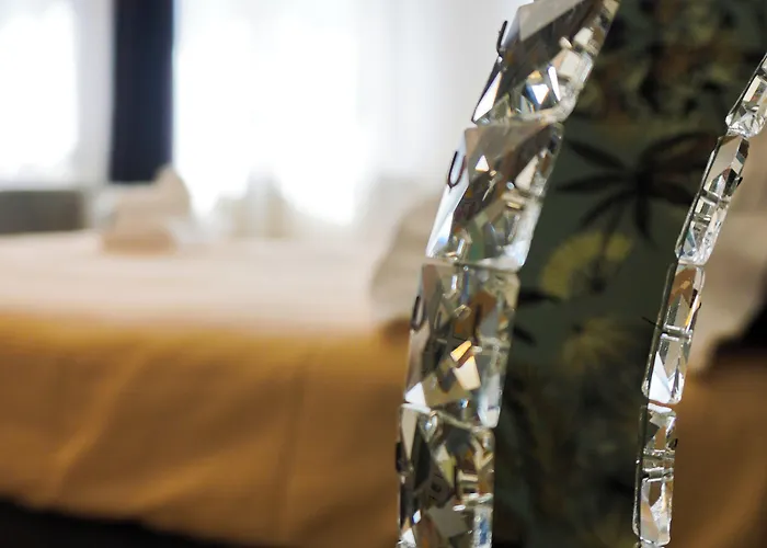 לינה וארוחת בוקר The Platform